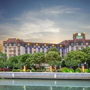 Express Putuo By Ihg China