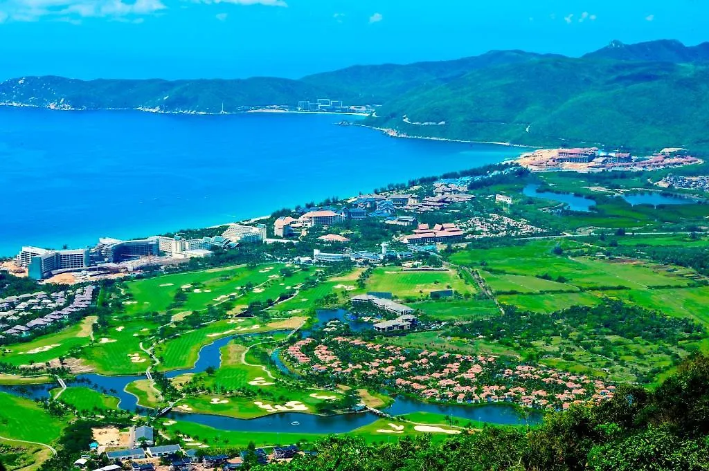 Grand Metropark Villa Resort Sanya Yalong Bay - Beach Shuttle And Singer Performance China